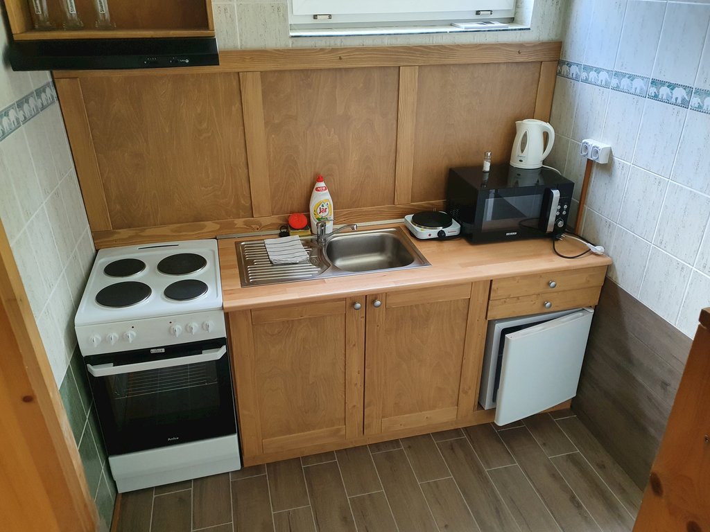 Jednoúrovňová galéria 122